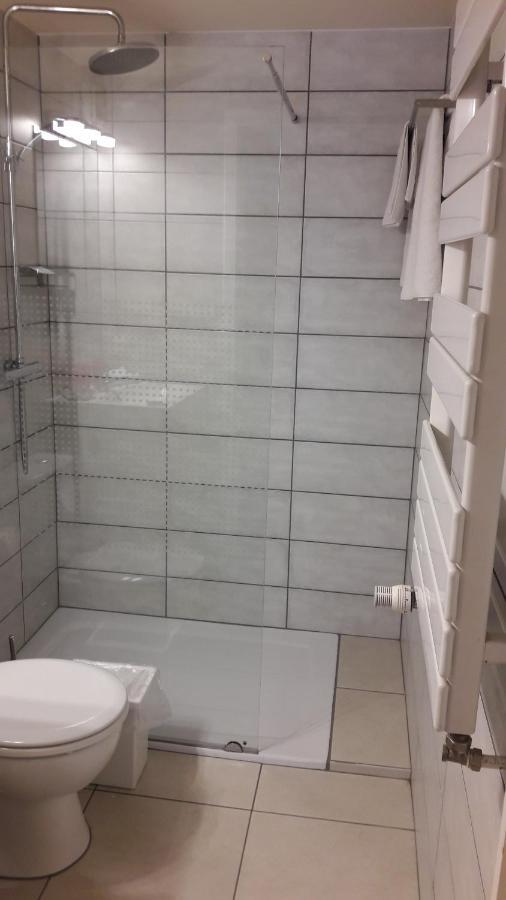 Hebergement Confort Comfortlogies La Fontanella La-Roche-en-Ardenne Exteriör bild